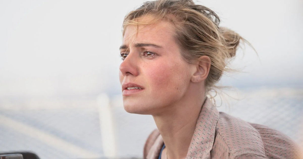 Kijkers zijn enthousiast over het Nederlandse drama 'Zee van Tijd' met Sallie Harmsen op Netflix