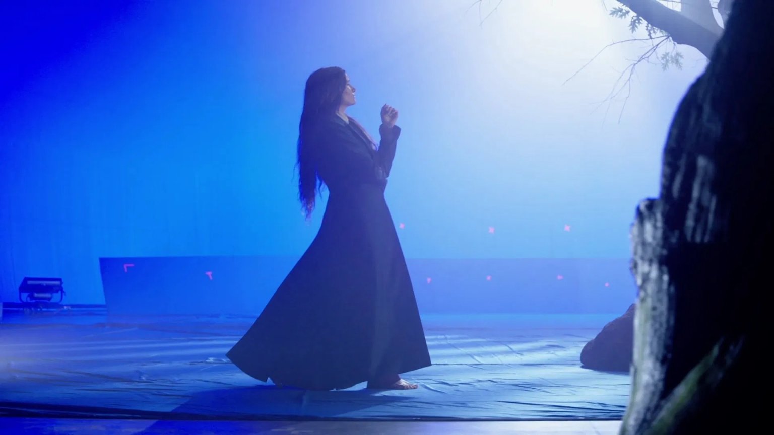 Kathryn Hahn in overweging voor rol van Mother Gothel in live-action 'Rapunzel'