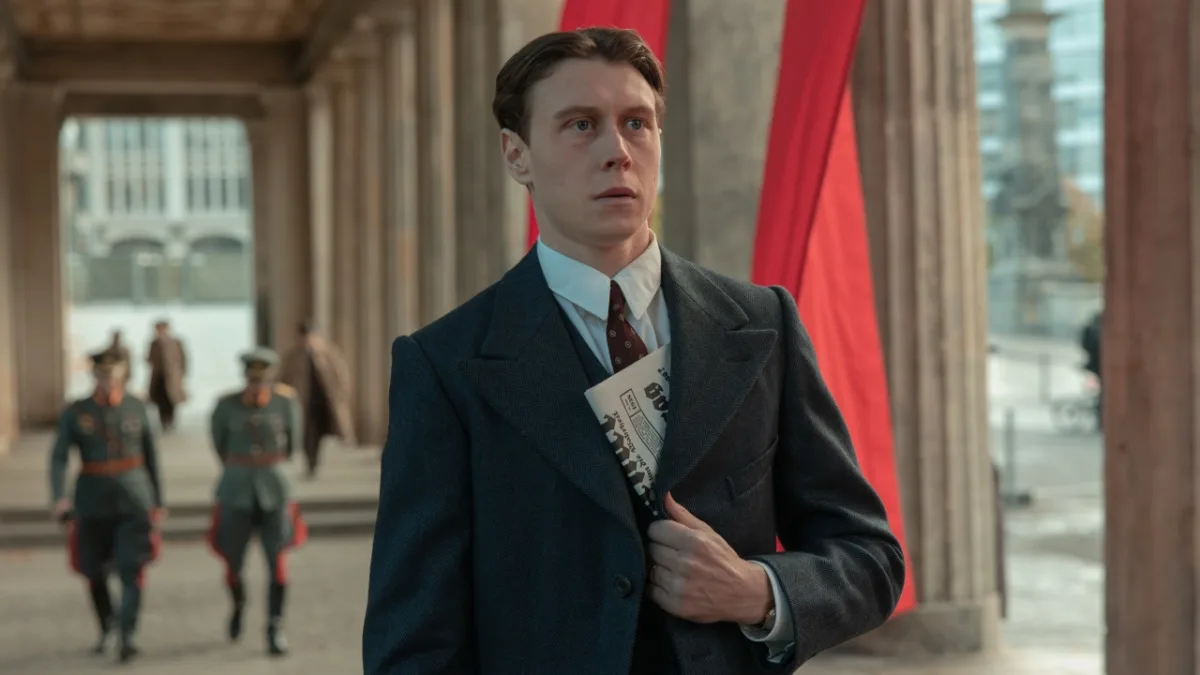 Munich: The Edge of War is een van de beste oorlogsfilms op Netflix