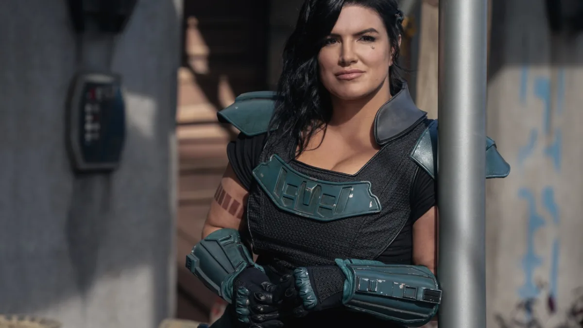 Gina Carano keert terug naar MMA na ontslag bij Disney en verliest snel van Ronda Rousey
