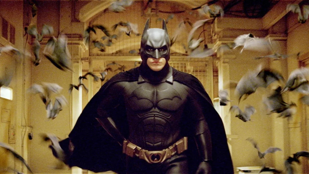 Katie Holmes besloot de rol van Rachel Dawes in The Dark Knight af te wijzen voor de misdaadkomedie Mad Money met een lage opbrengst van 26,4 miljoen dollar