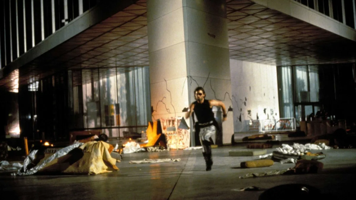 Zack Snyder schrijft en regisseert remake van de actieklassieker Escape from New York met Snake Plissken