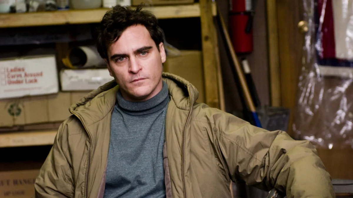 Joaquin Phoenix en zijn familie distantiëren zich van de film 'Dark Blood' waarin zijn broer River Phoenix speelde