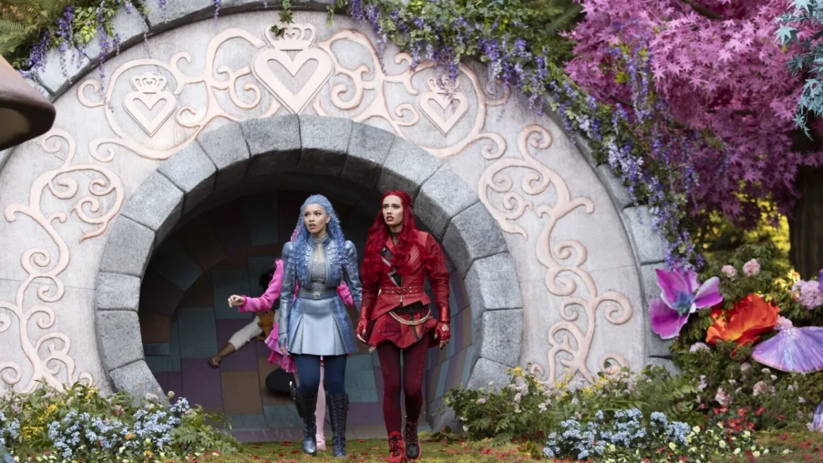 Disney+ introduceert de nieuwe fantasyfilm Descendants: Wicked Wonderland, de vijfde film in de populaire reeks