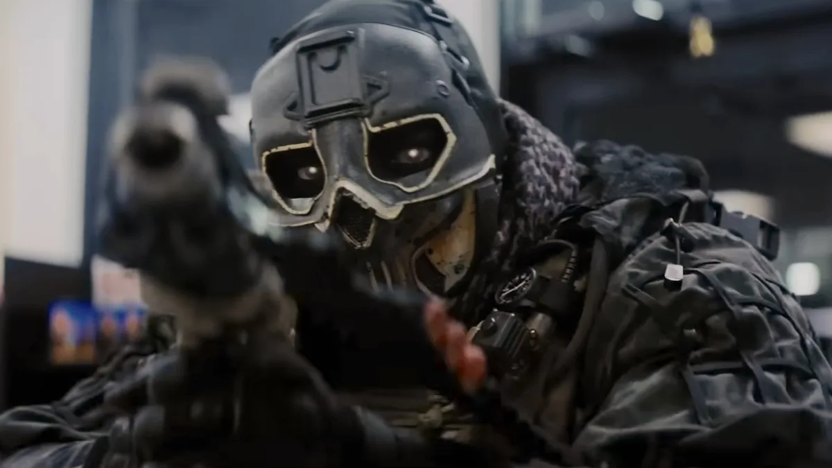 Nieuwe sciencefiction-actiefilm Onslaught van Adam Wingard met Adria Arjona in de hoofdrol komt op 4 september uit in de VS