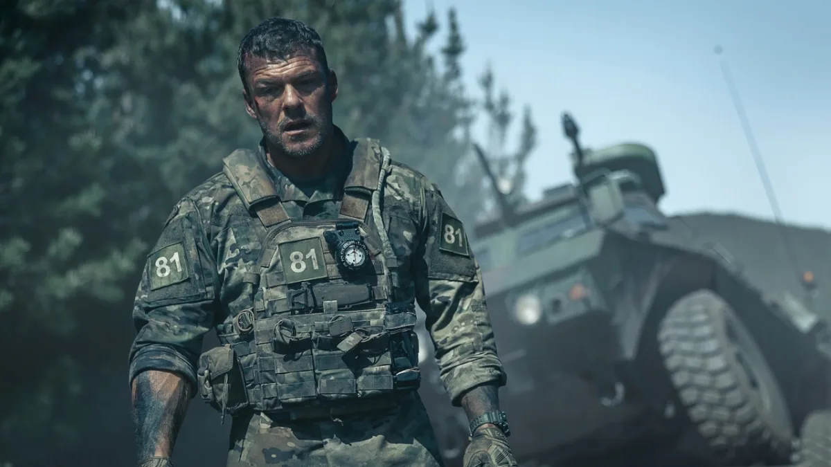 Netflix vertoont belangstelling voor de scifi-film War Machine van Patrick Hughes met Alan Ritchson en Dennis Quaid