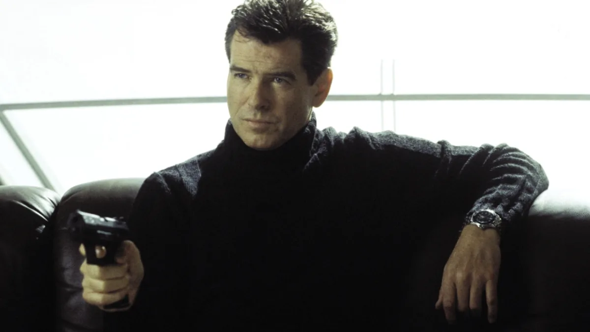 Pierce Brosnan uit kritiek op de Bond-film Spectre van Daniel Craig vanwege zwak verhaal en verwarring met Bourne-franchise