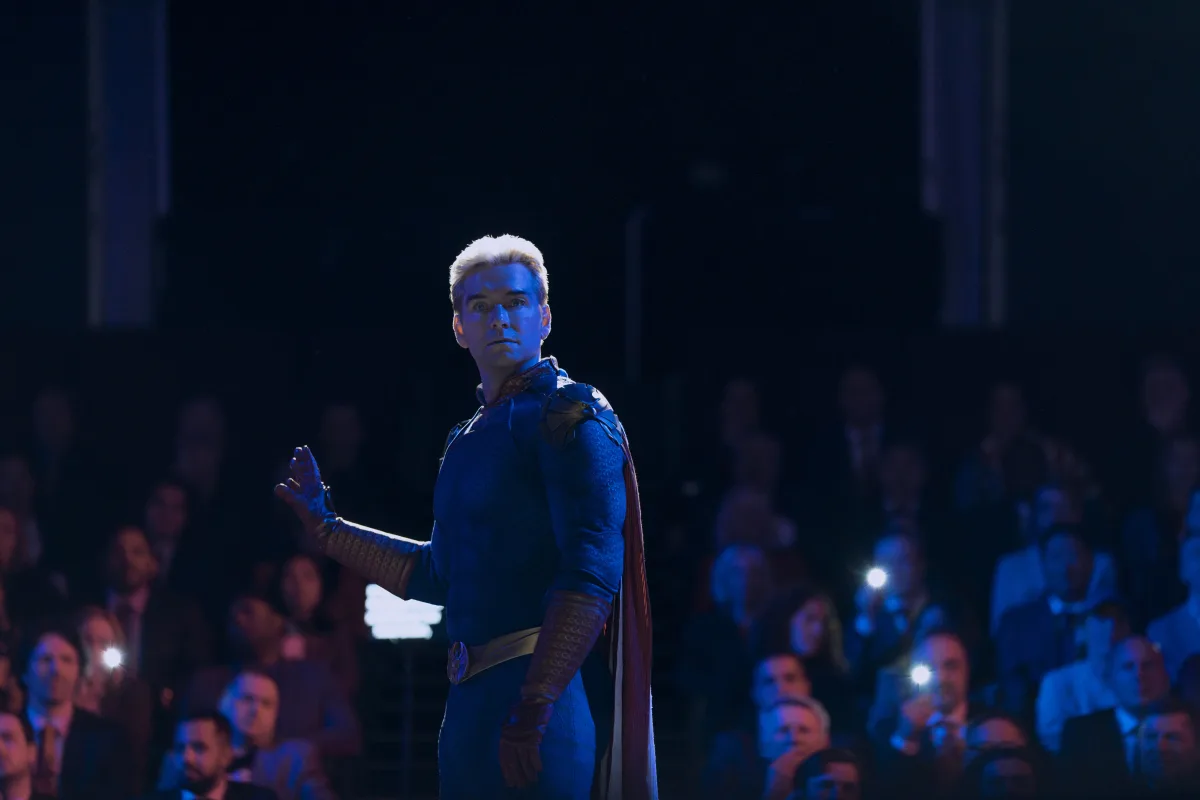 Derde aflevering van het laatste seizoen van 'The Boys' onthult cruciale informatie over V-One en de strijd tegen Homelander
