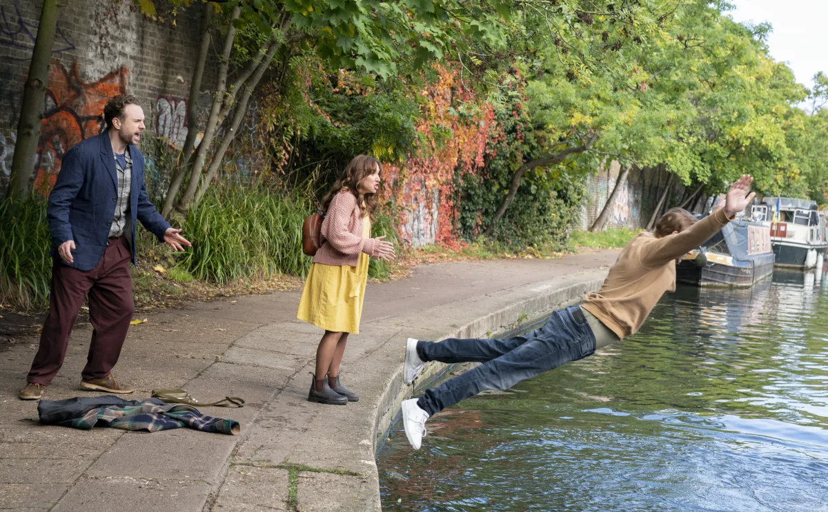 Seizoen vijf van de komedieserie Trying gaat op 8 juli in première op Apple TV