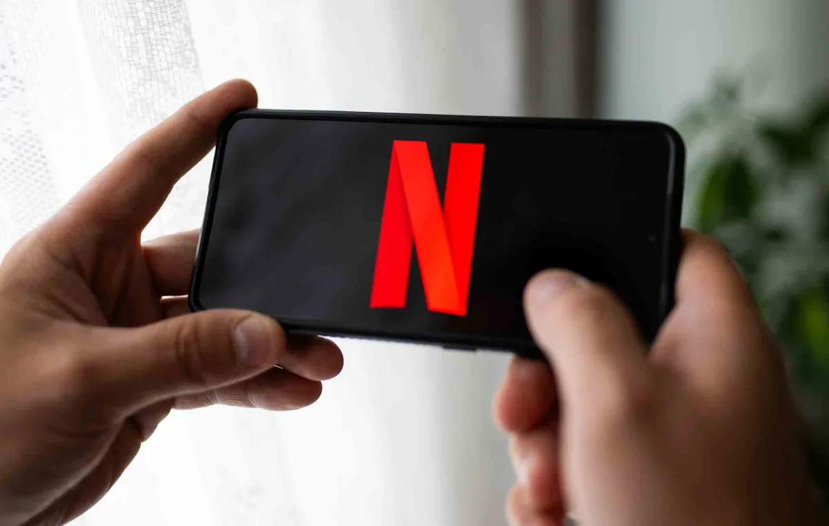 Onbekende darters kunnen 501.000 pond winnen in live dartsuitdaging tegen Luke Littler op Netflix