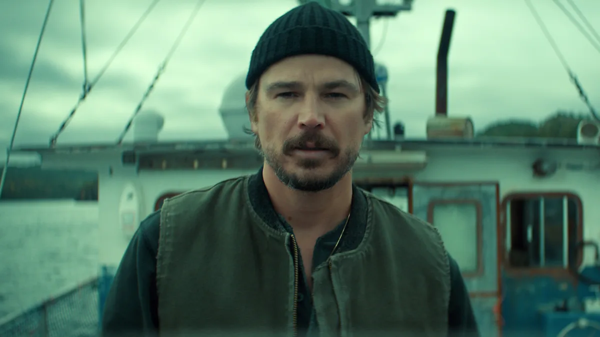 Netflix lanceert miniserie 'Below' over visser Calvin Penney die strijdt tegen een mysterieus zeemonster in Newfoundland